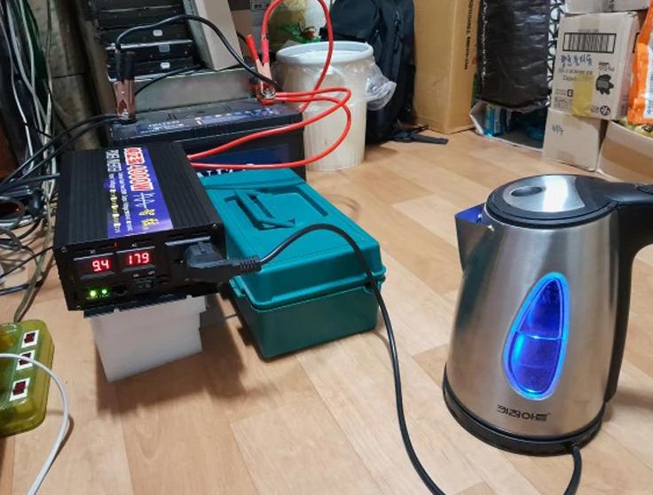 Інвертор з чистим синусом 12-220V 4000W (101120) у реальних умовах використання від користувача Любов.