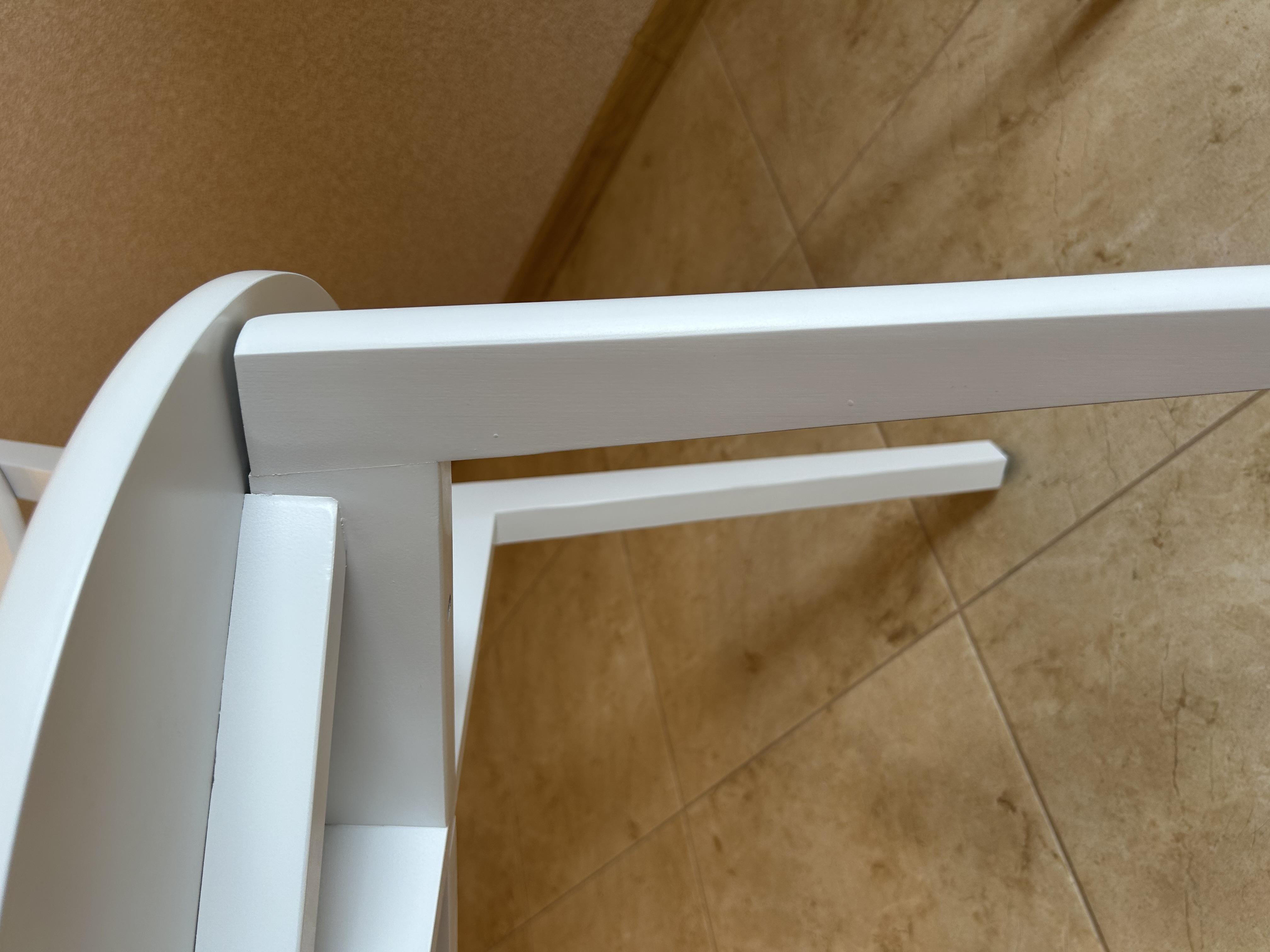 Фото: Стілець обідній Скіф МП Дана-МВ /білий, надіслане покупцем Марʼяна Стілець обідній Скіф МП Дана-МВ /білий у реальних умовах використання від покупця Марʼяна.