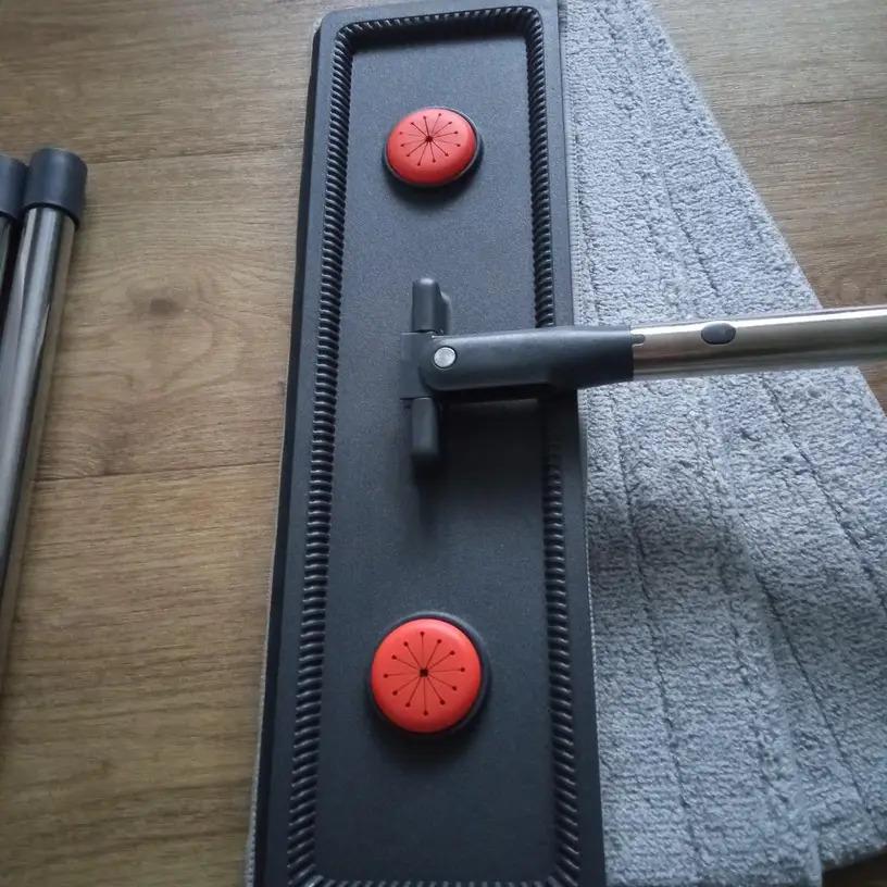 Фото: Набір швабра та відро з віджимом Joybos Z87 (23695015), надіслане користувачем Марія Набір швабра та відро з віджимом Joybos Z87 (23695015) у реальних умовах використання від користувача Марія.