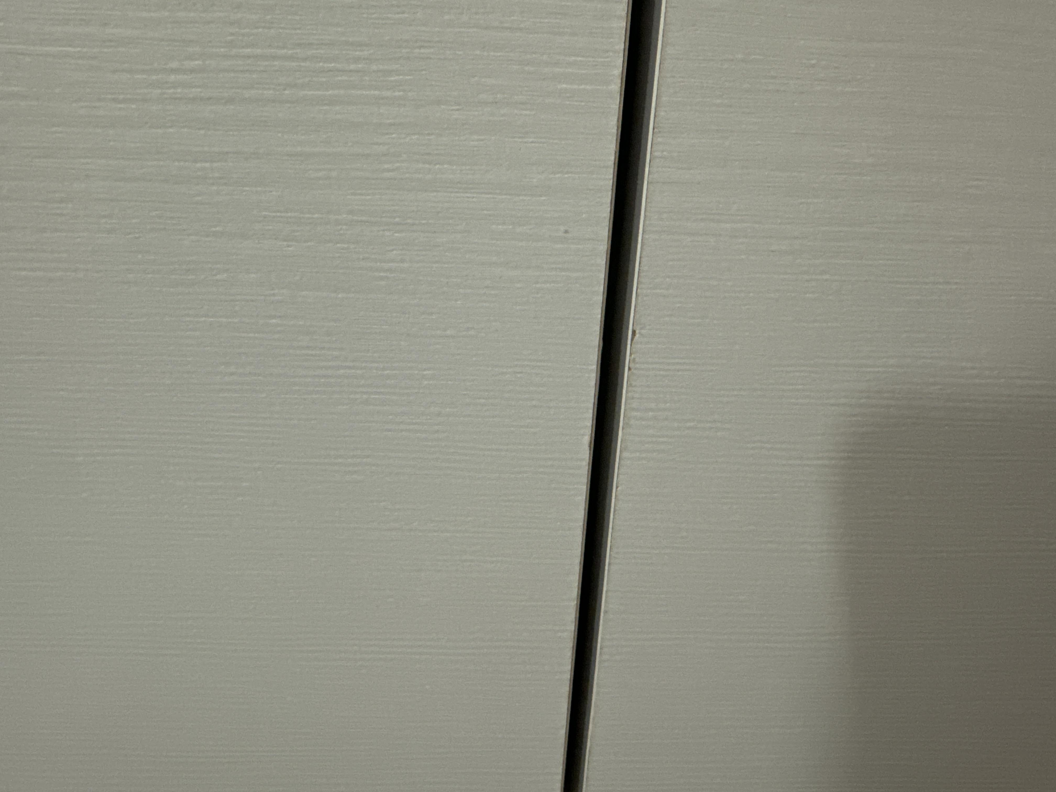 Фото: Комод для спальні з висувними шухлядами Компаніт 4-2 130х47х110 см Бук (9669052), надіслане користувачем Олександра Комод для спальні з висувними шухлядами Компаніт 4-2 130х47х110 см Бук (9669052) у реальних умовах використання від користувача Олександра.