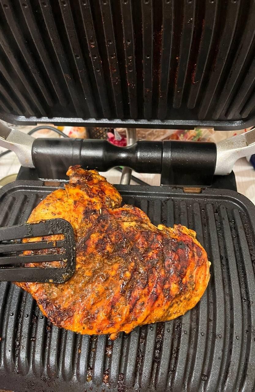 Гриль-барбекю Tefal OptiGrill Elite GC750D30 в реальных условиях использования от пользователя Кароліна.