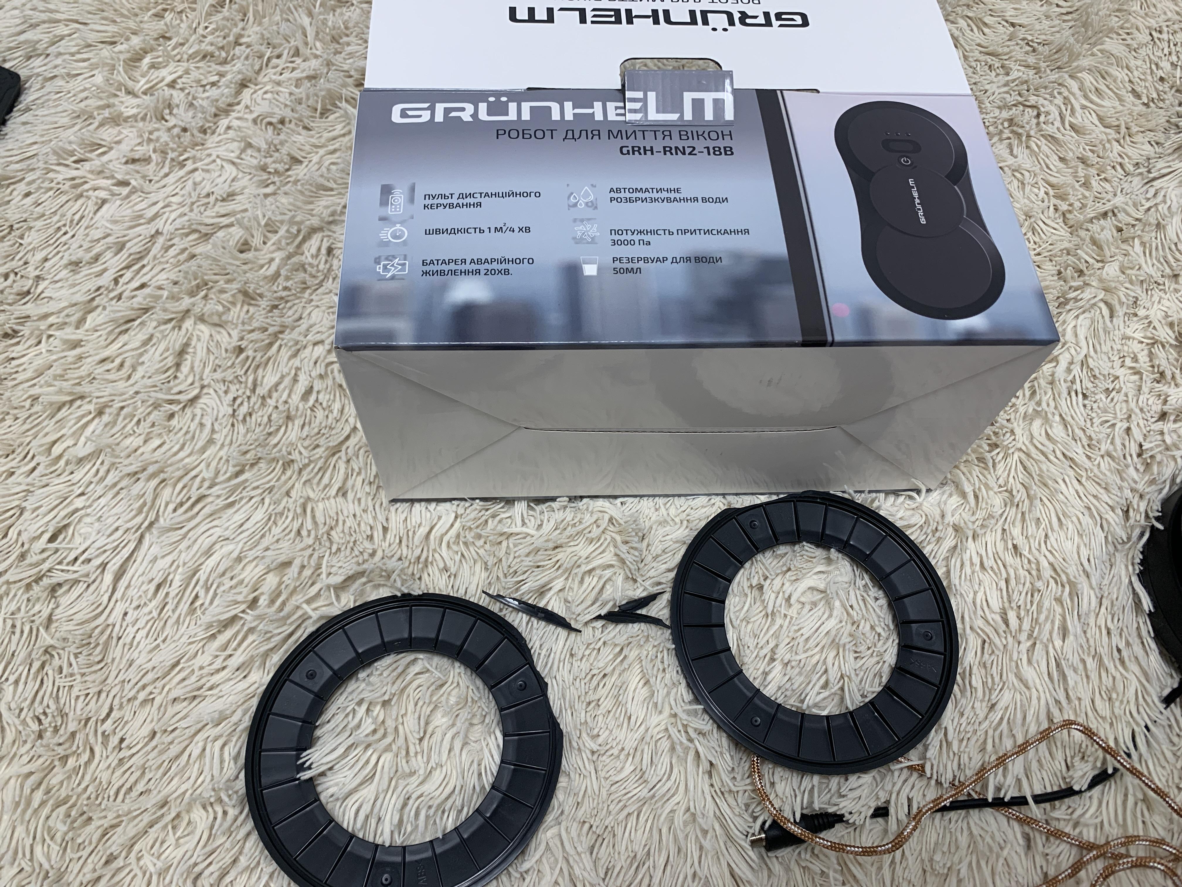 Робот-мийник вікон Grunhelm GRH-RN2-18B black у реальних умовах використання від користувача Олексій.