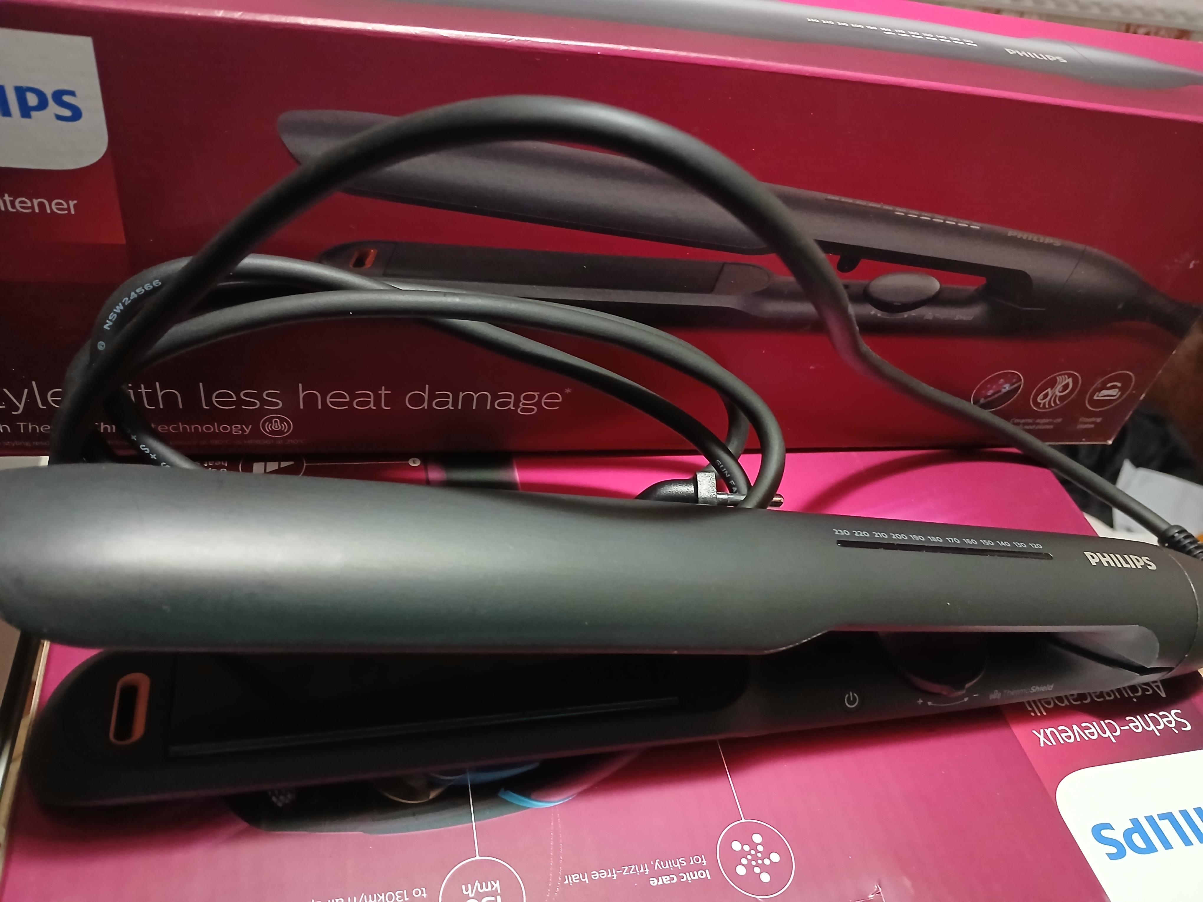 Випрямляч для волосся Philips BHS510/00 у реальних умовах використання від покупця Світлана.