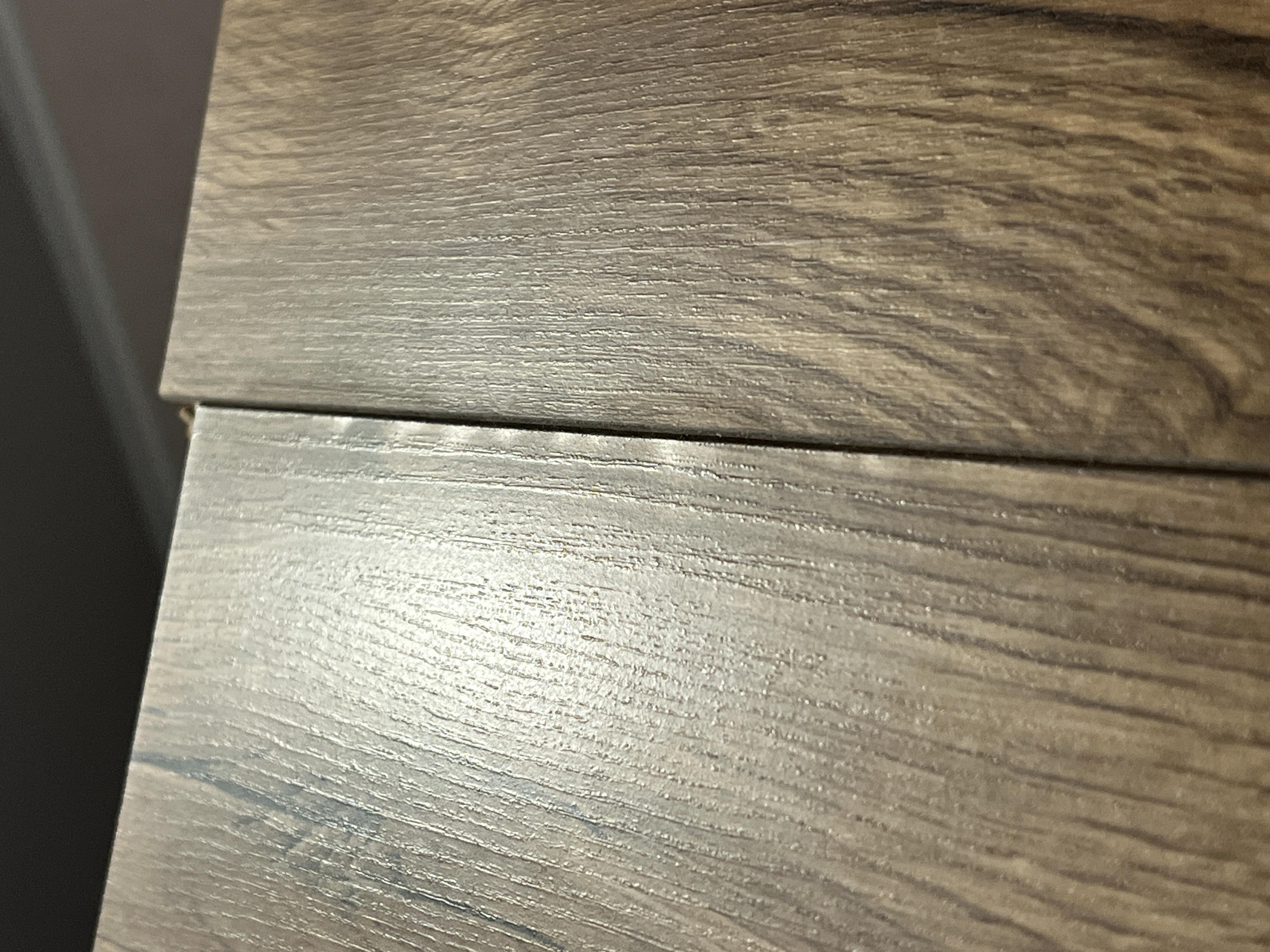 Фото: Ламинат водостойкий Classen Casa Energy 4V дуб хобан 33/АС5/8 мм (54042), отправлено пользователем Олег Ламинат водостойкий Classen Casa Energy 4V дуб хобан 33/АС5/8 мм (54042) в реальных условиях использования от пользователя Олег.