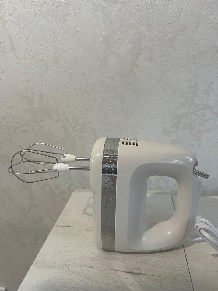 Міксер Moulinex SOLEIL HM211A11 у реальних умовах використання від користувача Люба Горпич.