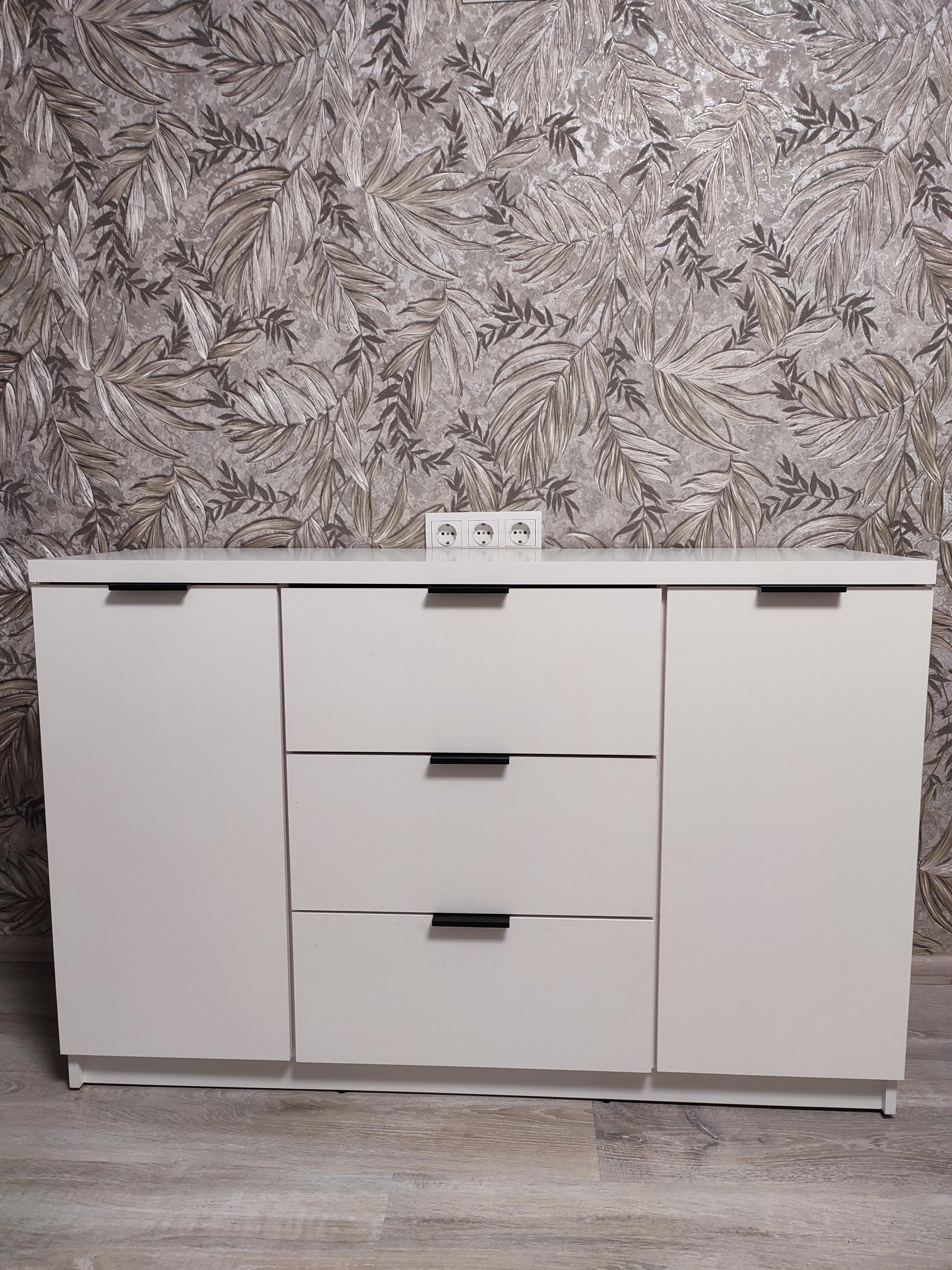 Комод Komfort 1300х450х850 мм Бетон/Белый в реальных условиях использования от покупателя Ирина.