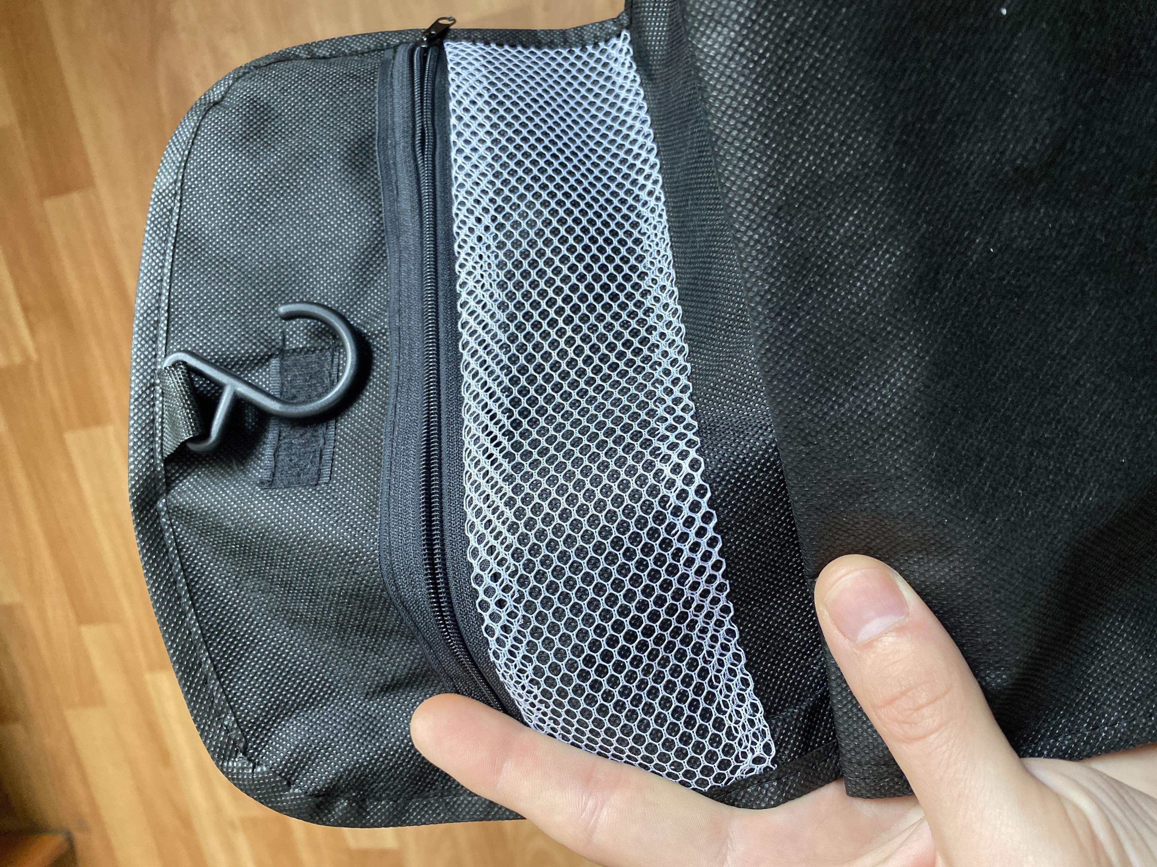 Фото: Косметичка Travel Storage Bag Черный (031c11e0), отправлено пользователем Андрій Косметичка Travel Storage Bag Черный (031c11e0) в реальных условиях использования от пользователя Андрій.