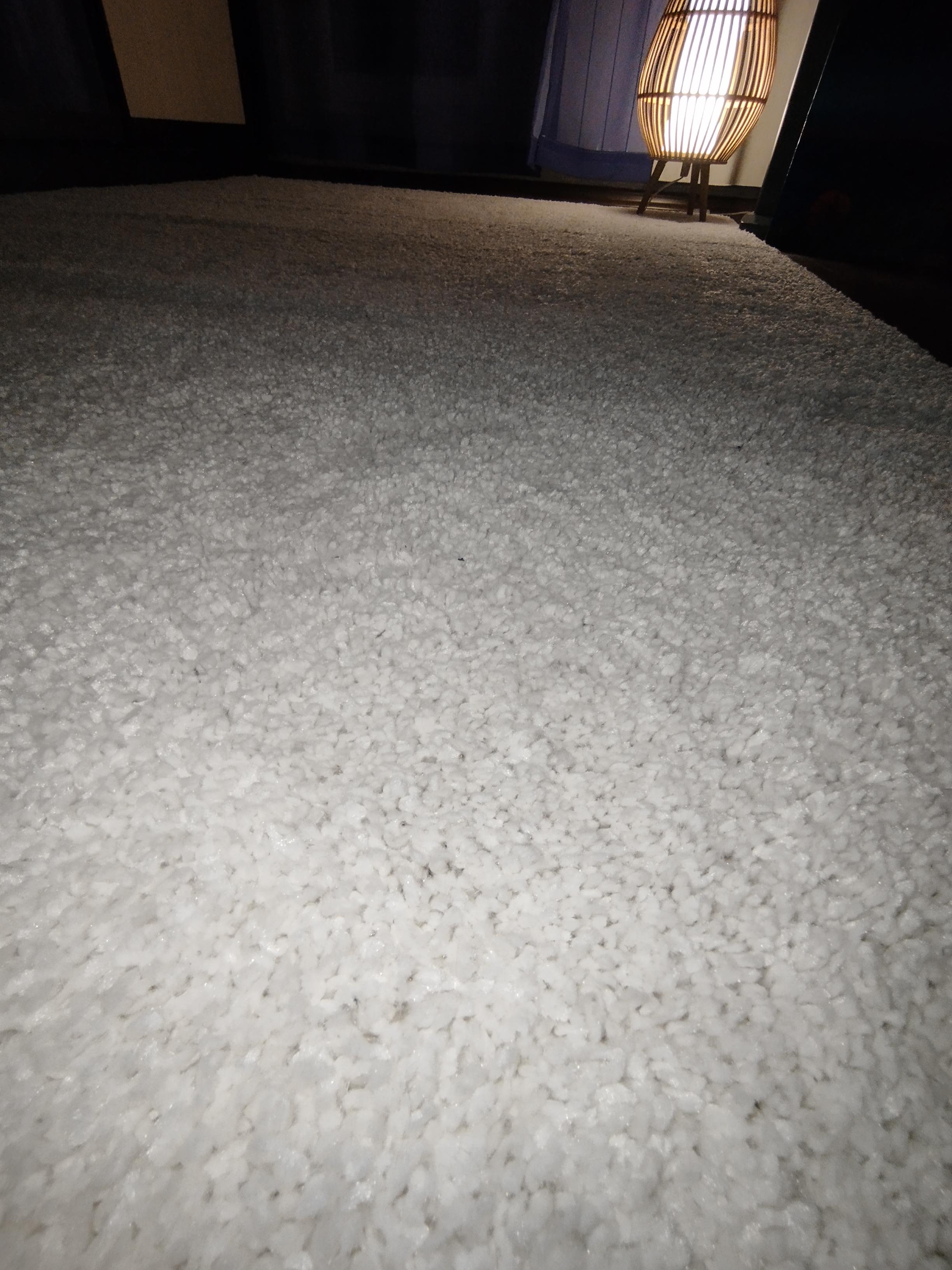 Ковер Karat Carpet Luxury 2x3 м White СТОК в реальных условиях использования от пользователя Юля.