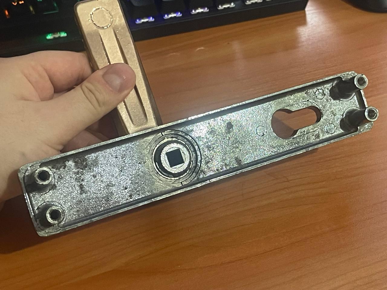 Ручка на планке 72 мм Бронзовый (4229-9) в реальных условиях использования от покупателя Анастасия.