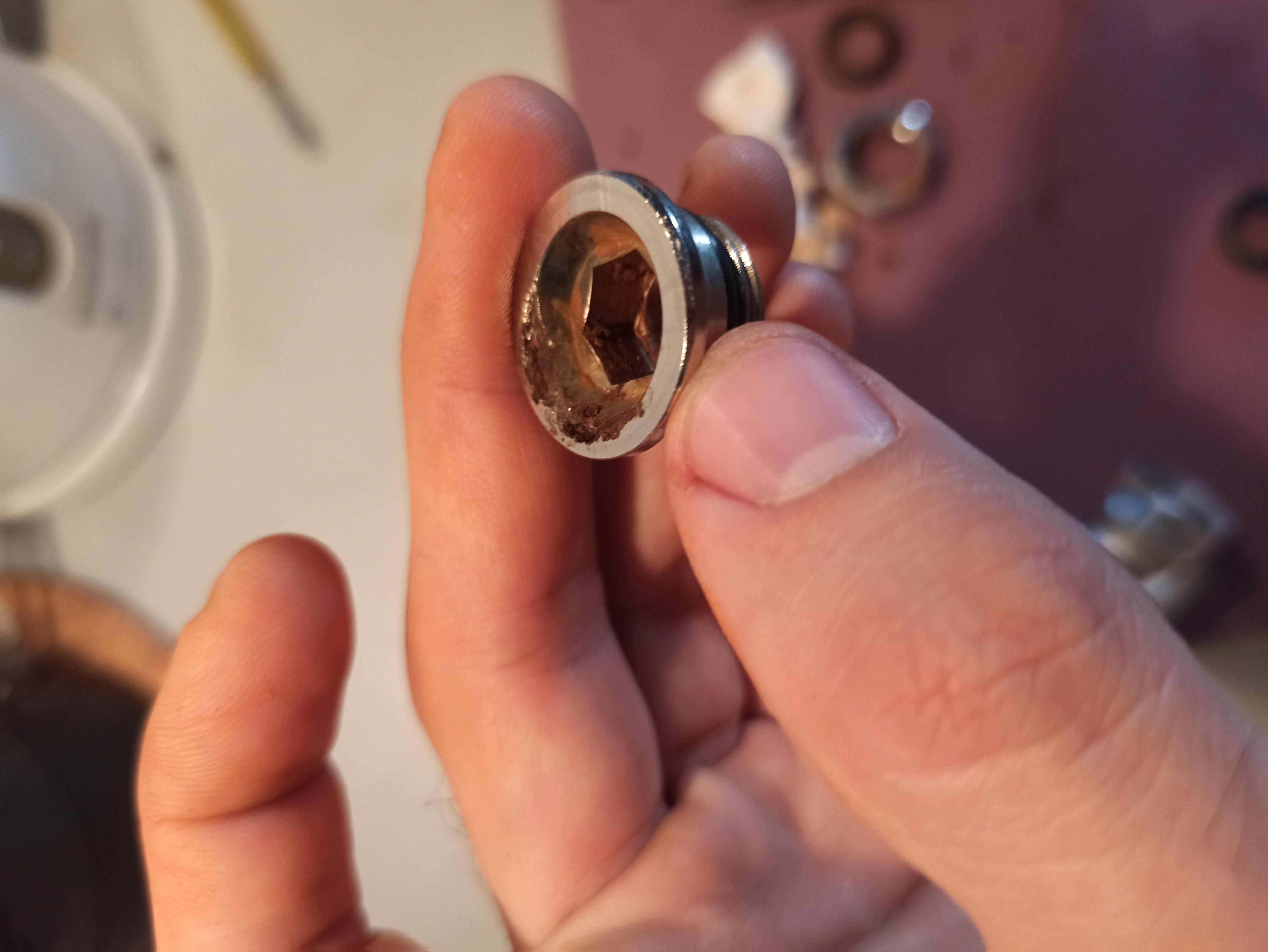 Смеситель для ванны/душа Koller Pool Stream ST0100 в реальных условиях использования от пользователя Єгор.