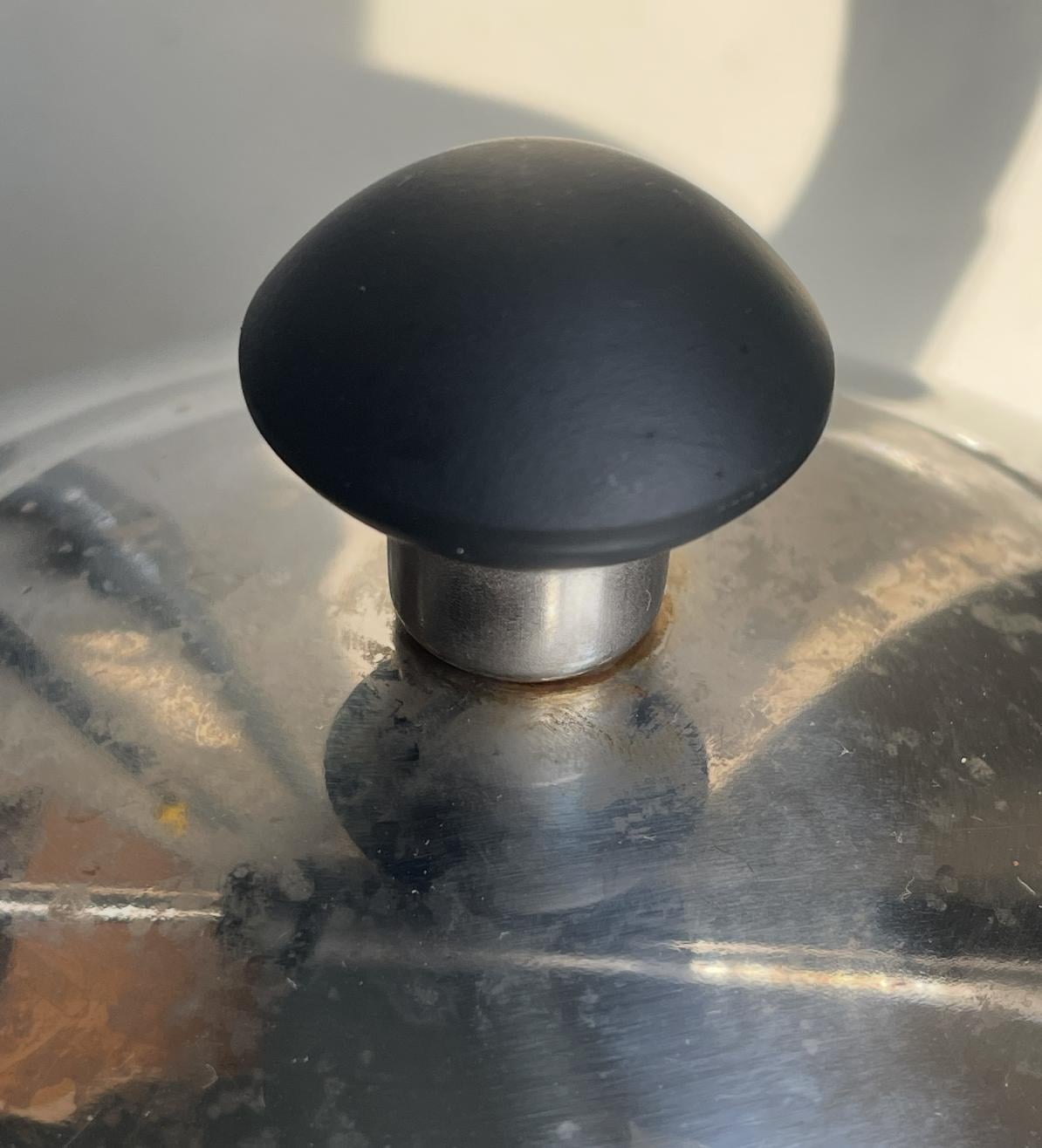 Чайник Maxmark MK-1307/MK-1514 у реальних умовах використання від користувача ольга.