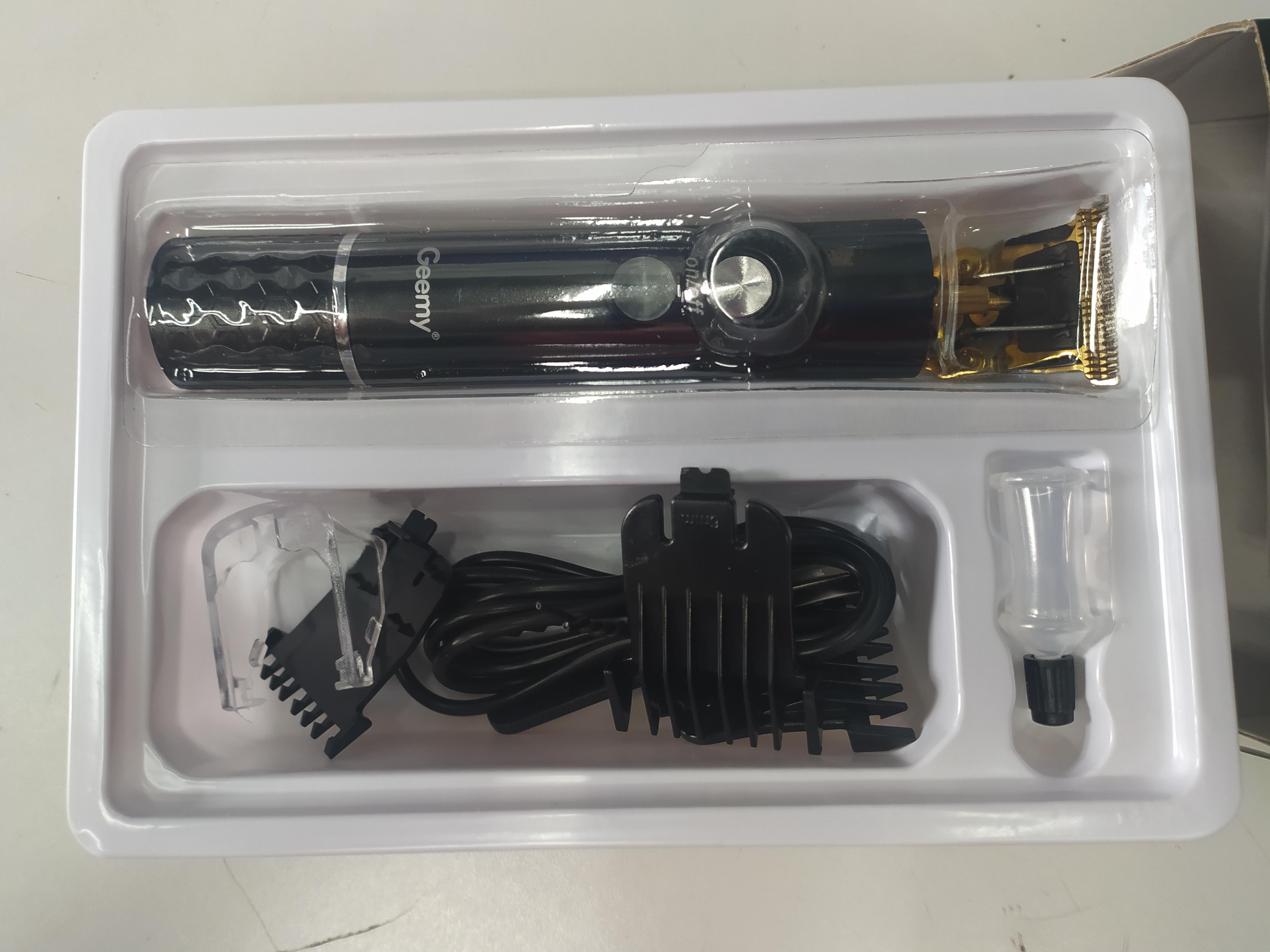 Машинка GEEMY GM-6605 для стрижки волос окантовки/бороды и усов в реальных условиях использования от покупателя Константин.