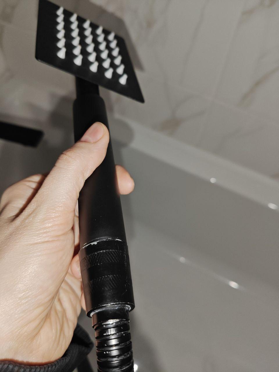 Смеситель для ванны Zerix KUB-006 EURO SUS304 Black (ZX4850) в реальных условиях использования от покупателя Анна.