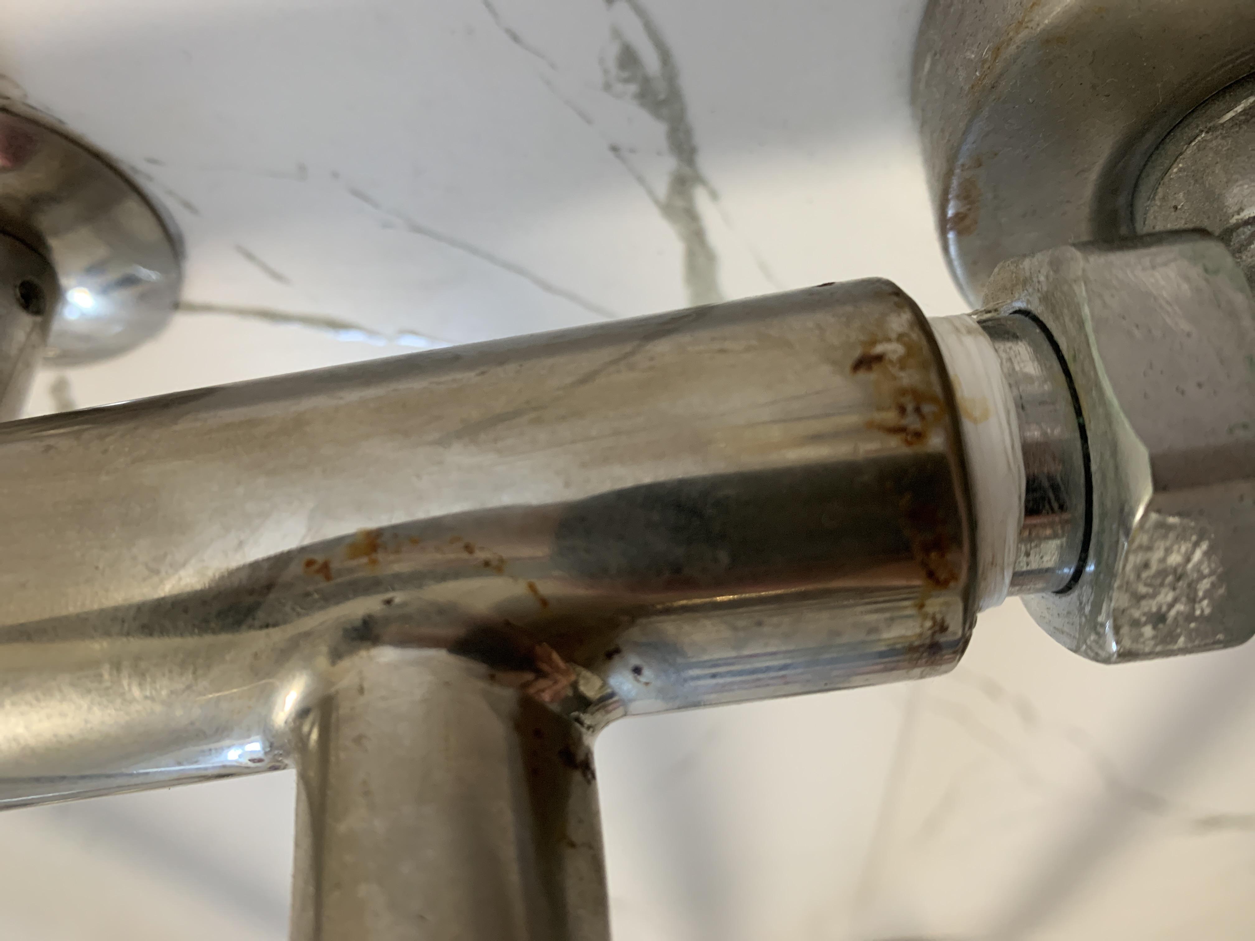 Полотенцесушитель водяной SL Стандарт 700х500 мм П6 Нержавеющая сталь в реальных условиях использования от покупателя Андрій.