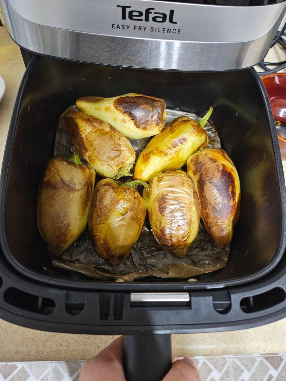 Мультипечь Tefal Easy Fry Silence EY552DE0 в реальных условиях использования от пользователя Вікторія Цівка.