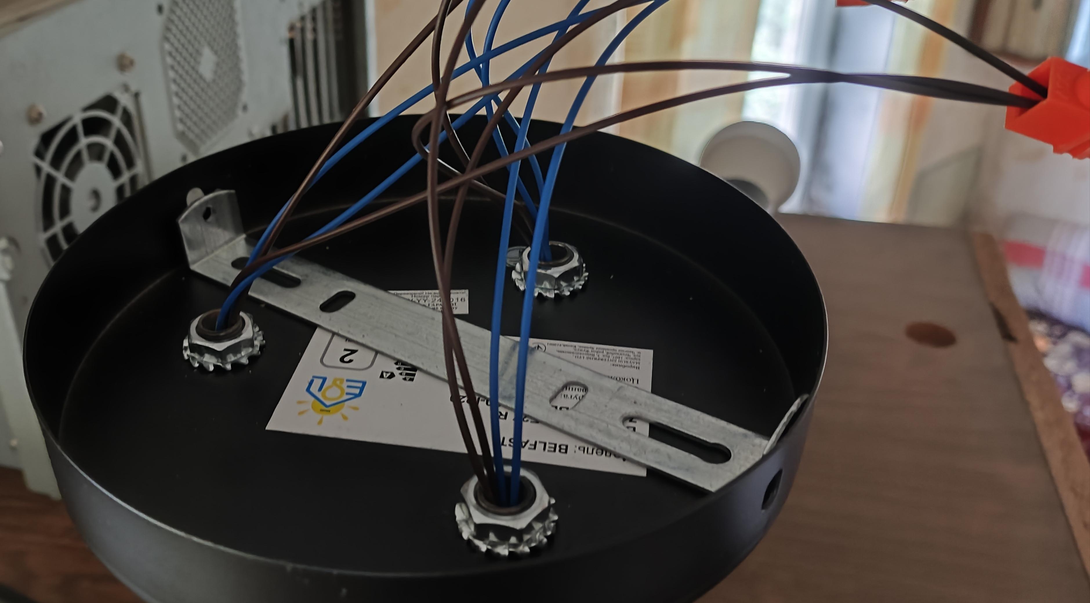 Люстра на 6 ламп ESLLSE BELFAST 6xE27 R 740x190 мм Черный (10466) в реальных условиях использования от покупателя Артем.