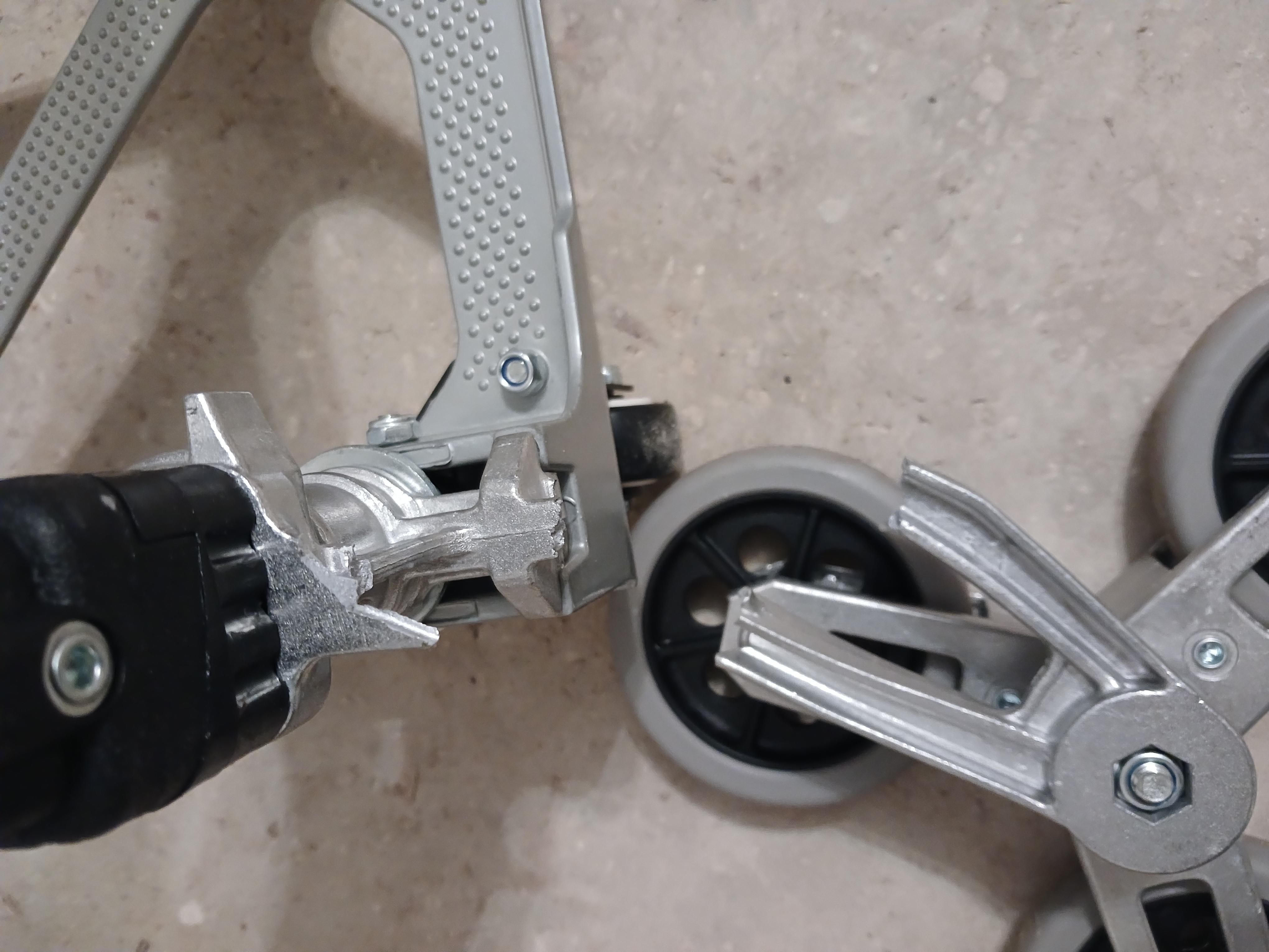 Фото: Візок ручний алюмінієвий Multicam Boxer вантажний до 70 кг, надіслане покупцем Юрій Візок ручний алюмінієвий Multicam Boxer вантажний до 70 кг у реальних умовах використання від покупця Юрій.