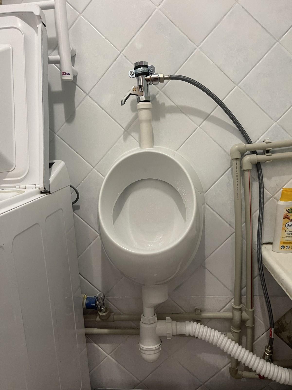 Писсуар Kolo Sniper в реальных условиях использования от покупателя Максим.