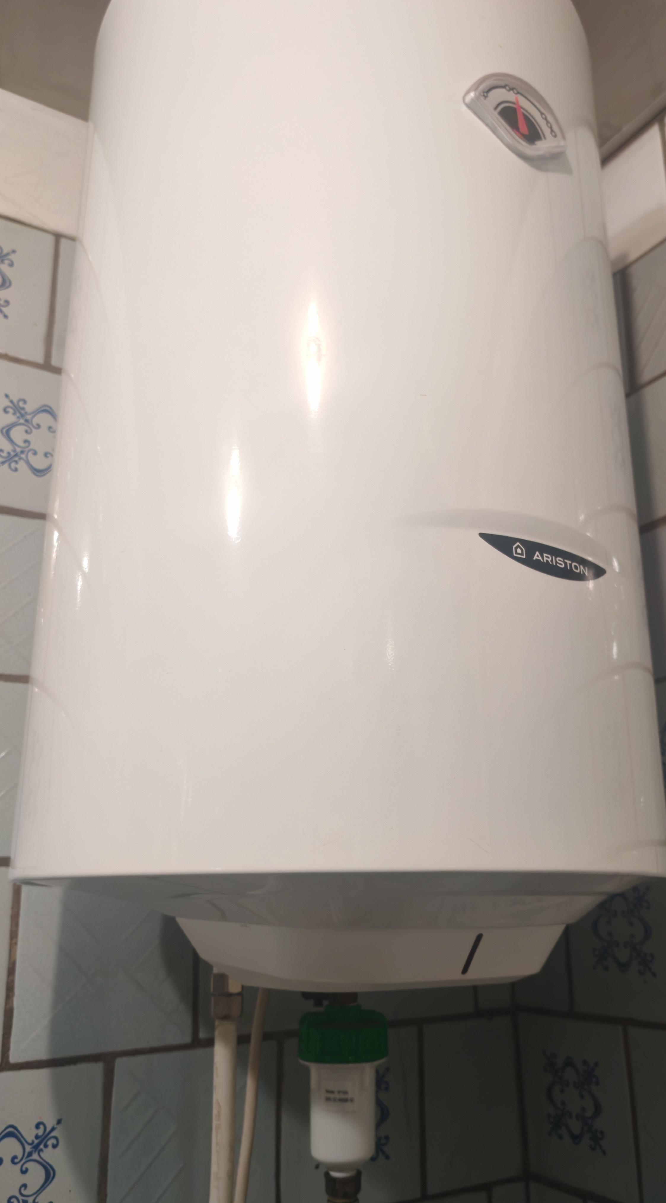 Бойлер Ariston SG1 50 V EU в реальных условиях использования от покупателя Оля.