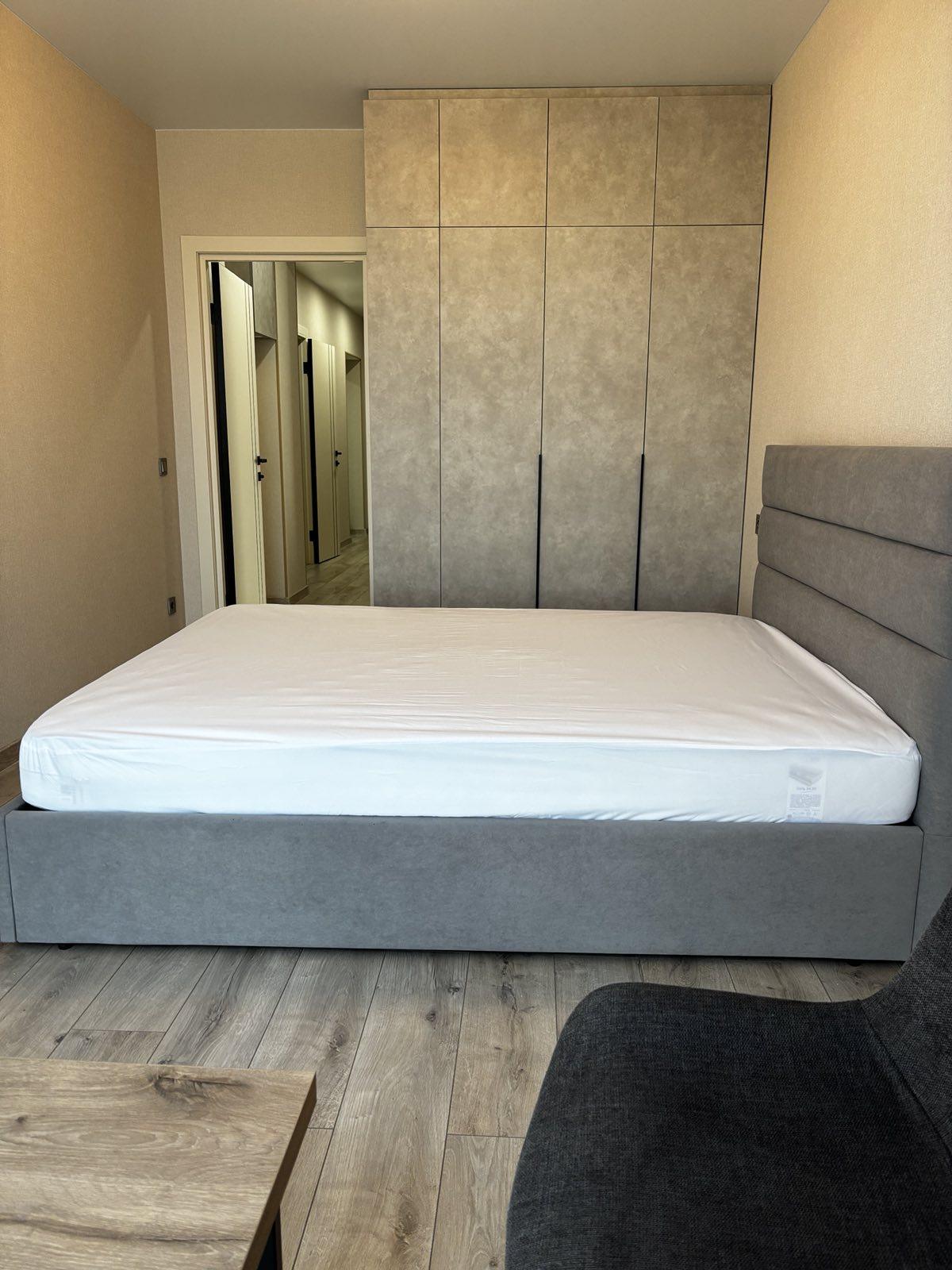 Фото: Ліжко RidneTut Edison Lite Lili 94 160х200 см Сірий (33435-1112194), надіслане покупцем Юрій Владиславович Ліжко RidneTut Edison Lite Lili 94 160х200 см Сірий (33435-1112194) у реальних умовах використання від покупця Юрій Владиславович.