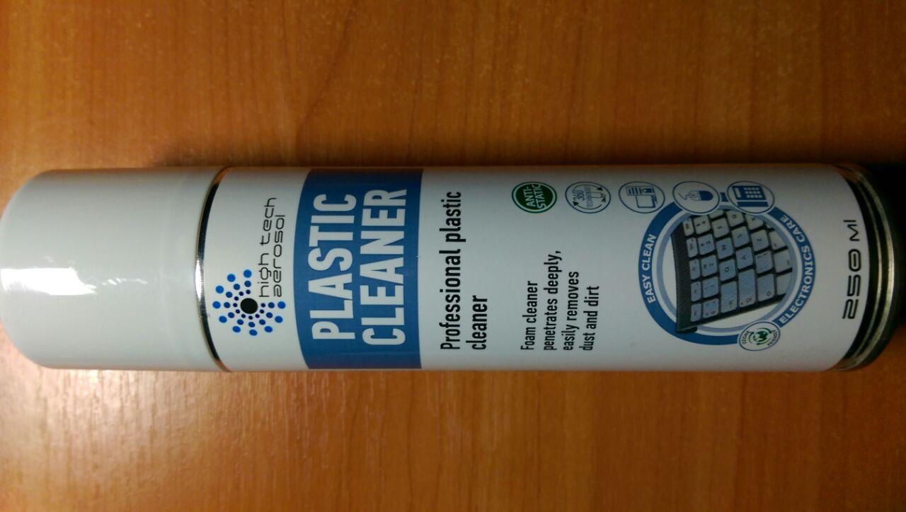 Спрей High Tech Aerosol Plastic Cleaner 250 мл (4820159542208) у реальних умовах використання від користувача Олександр.