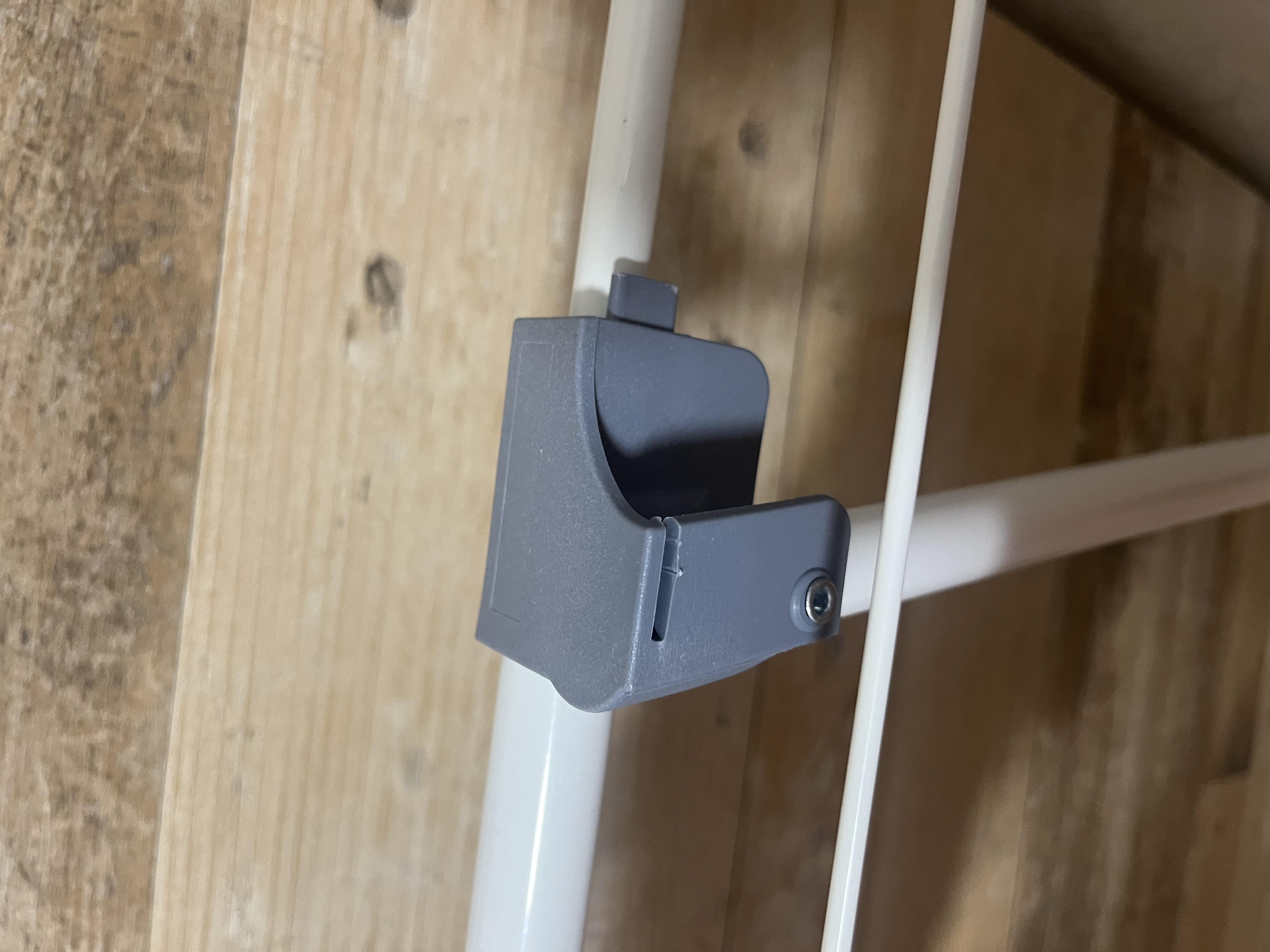 Сушилка для белья Eurogold Magic 20 м в реальных условиях использования от пользователя Олег.