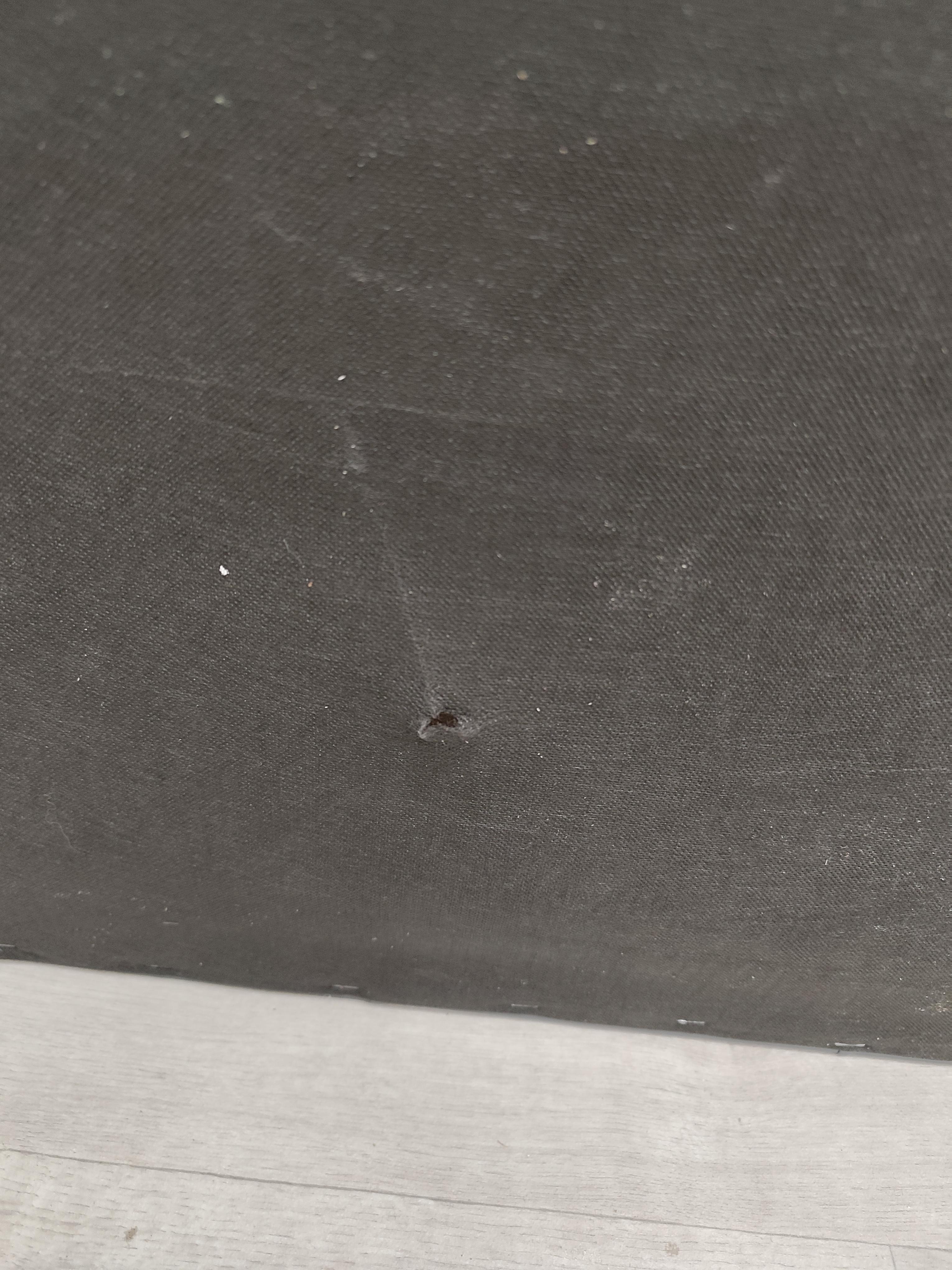 Диван офисный Tobi Sho Комфорт со спинкой и подлокотниками 1800x530x750 мм кожзам Серый (2233) в реальных условиях использования от покупателя Константин.