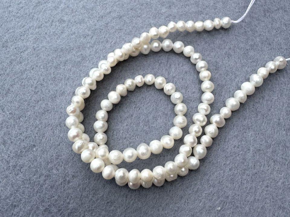 Жемчуг речной для ожерелья 4 мм