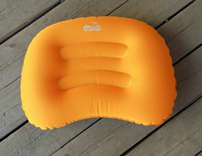 Подушка надувная Tramp под голову (TRA-159) - фото 7