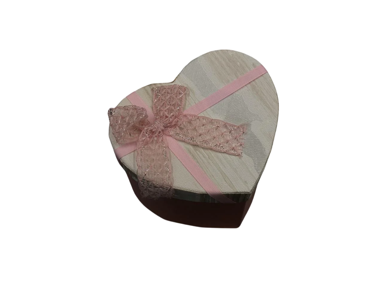 Коробка подарочная с ручками и бантиком в форме сердца картонная 15х12х12 см Розовый (KR-008-17)