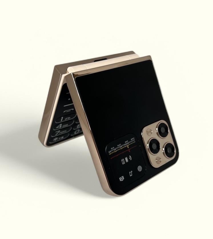 Кнопочный телефон складной мобильный SERVO Foldable Phone I16 Max 4SIM Black - фото 7 Кнопочный телефон складной мобильный SERVO Foldable Phone I16 Max 4SIM Black - фото 7