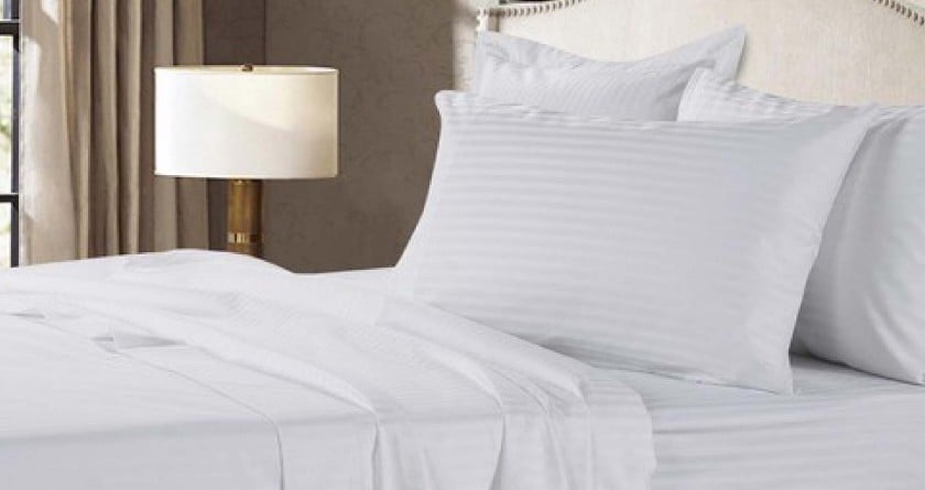 Комплект постельного белья полуторный стайп-сатин Белый (1306644)