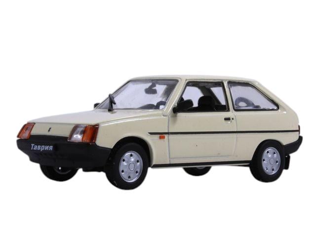 Колекційна модель ЗАЗ-1102 Таврія 1988 Автолегенди 1:43