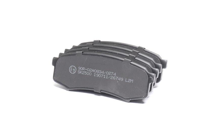 Тормозные колодки дисковые задние Mitsubishi Pajero LPR 05P749 (05P749 LPR)