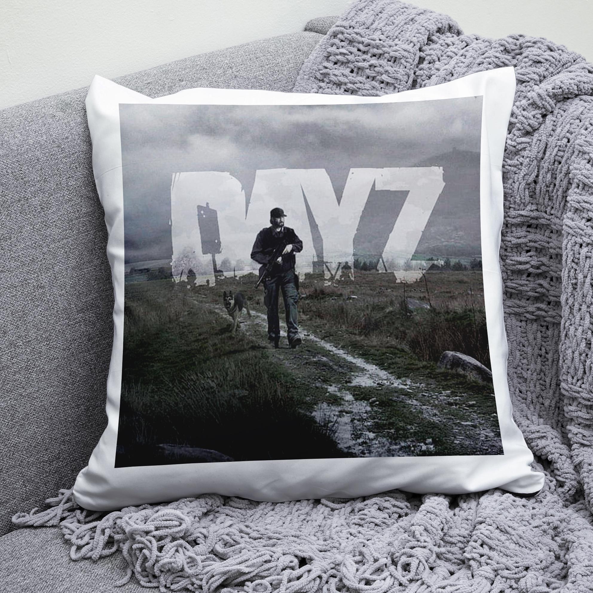 Плюшева подушка квадрат з принтом гри DayZ