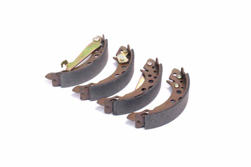 Колодки тормозные барабанные RIDER RD.2638.GS8166 Volkswagen Golf 2 Polo -97 задние