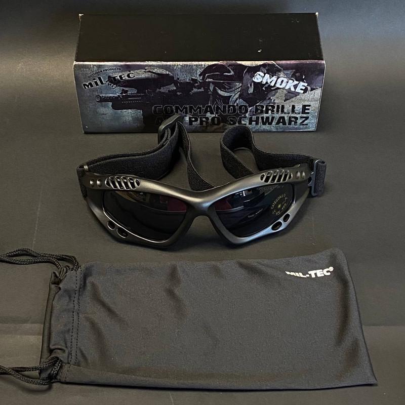 Очки защитные десантные затемненные Mil-Tec Commando Brille Air Pro Schwarz Smoke (15615302) - фото 9