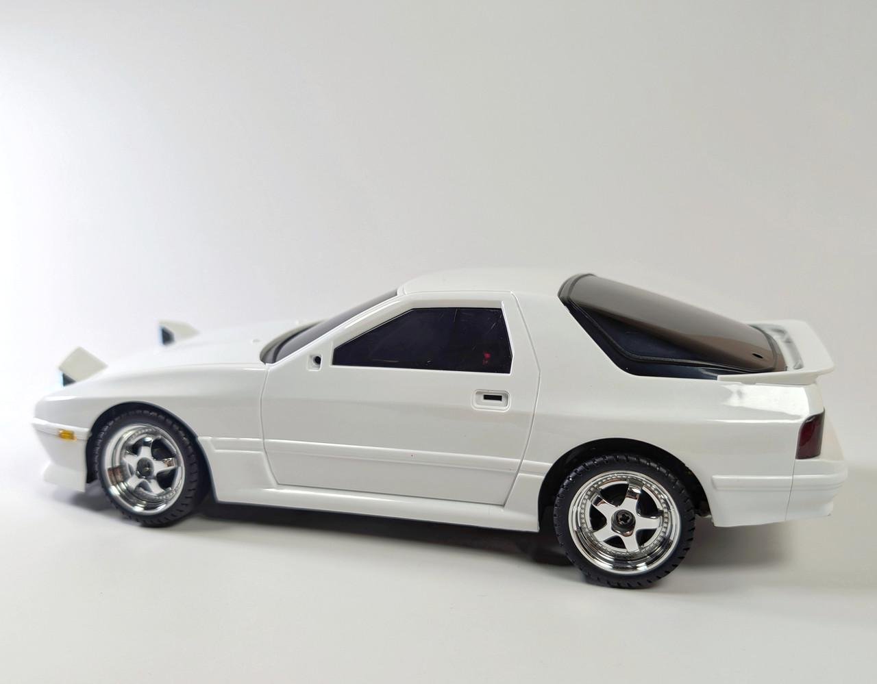 Машинка дрифт на радіокеруванні Mazda RX-7 (LD1802) - фото 4 Машинка дрифт на радіокеруванні Mazda RX-7 (LD1802) - фото 4