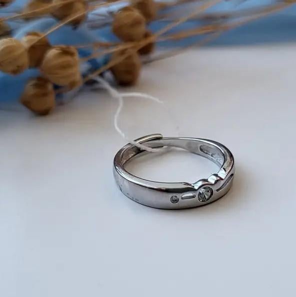 Кольцо из серебра безразмерное (35048) Кольцо из серебра безразмерное (35048)