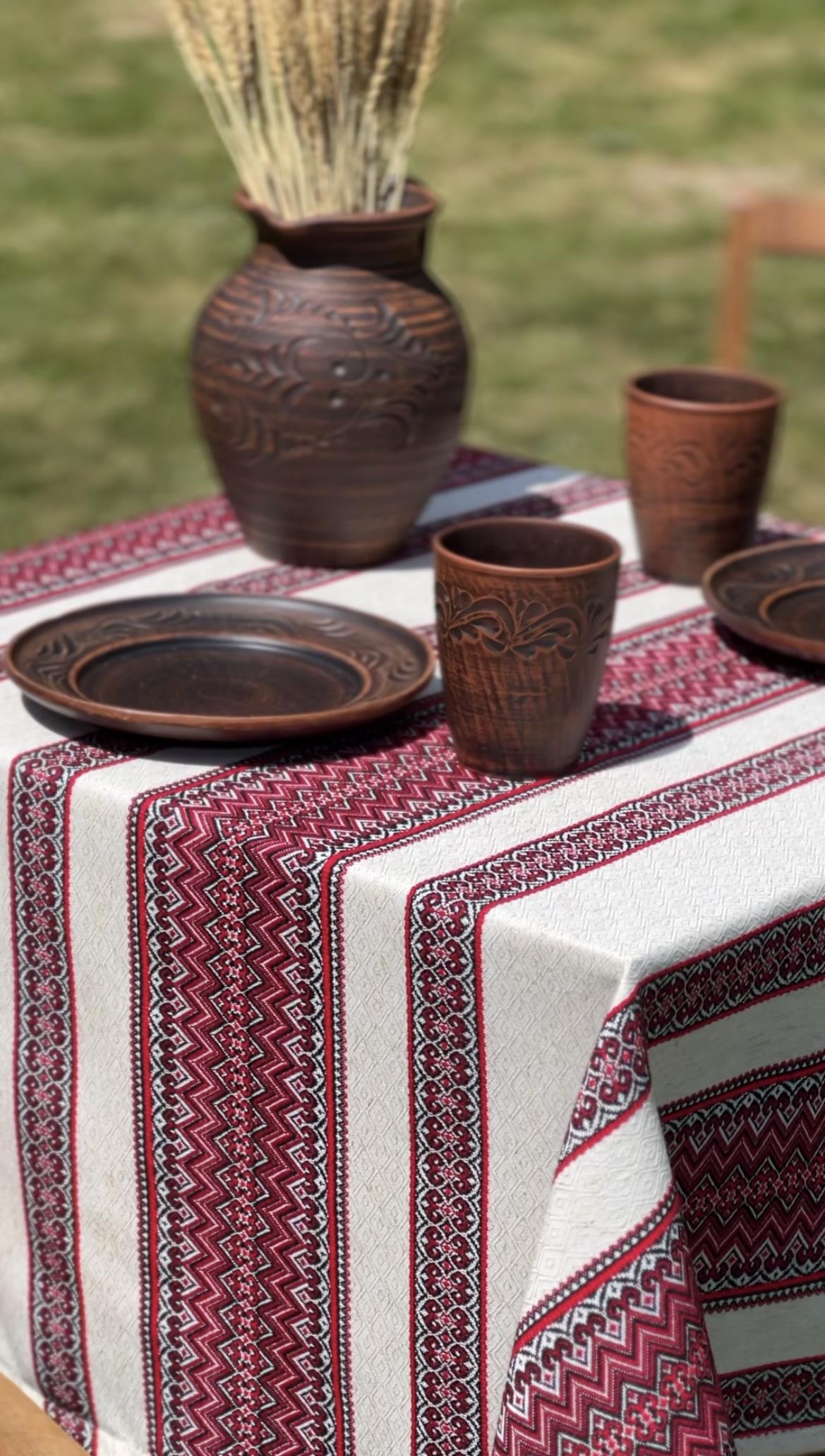 Скатерть льняная пасхальная Стожары с украинским орнаментом 180x150 см Красный (1901-3) - фото 2 Скатерть льняная пасхальная Стожары с украинским орнаментом 180x150 см Красный (1901-3) - фото 2