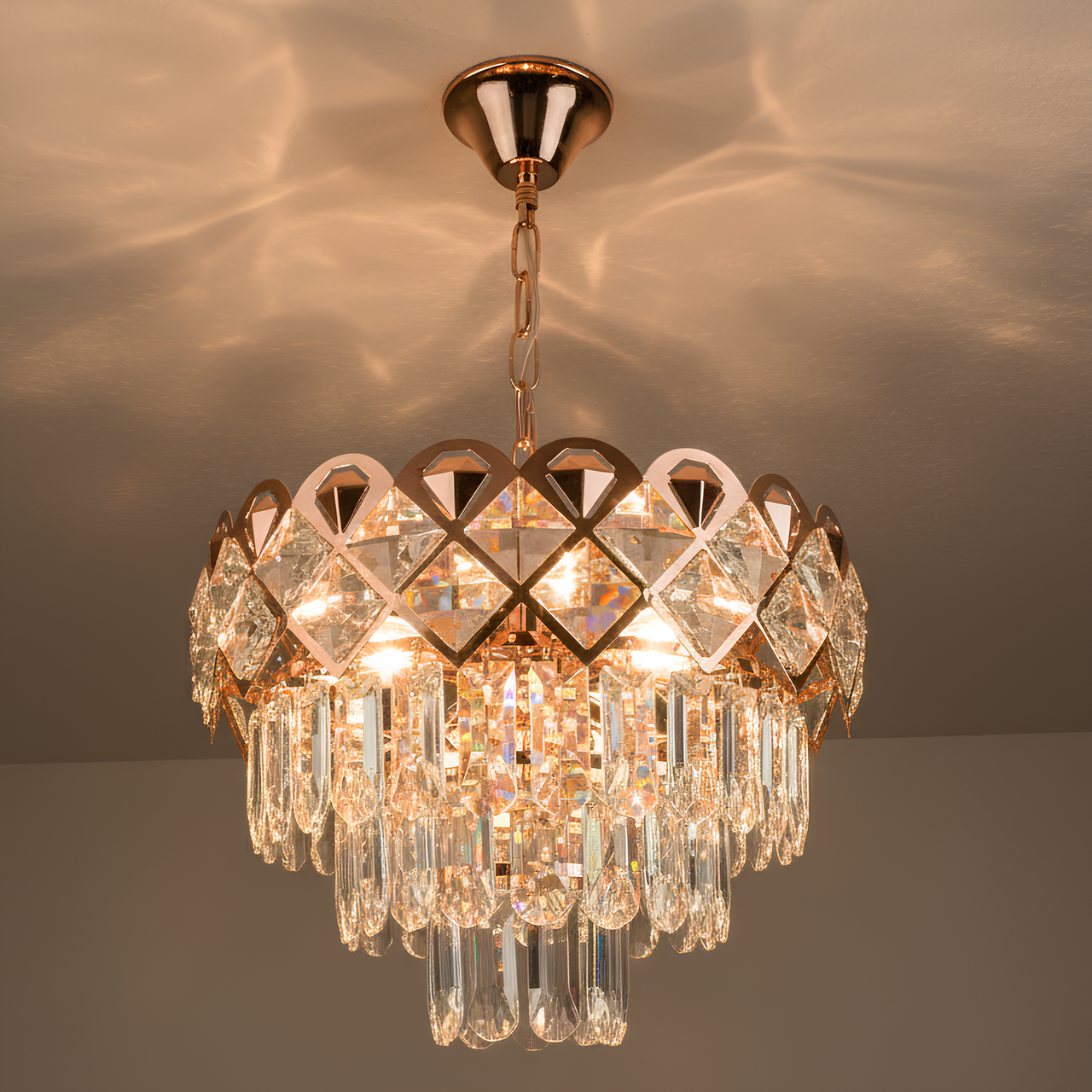 Люстра Sirius с металлическим каркасом и хрустальными подвесками под восемь ламп Е27 Золотой (Л 8103/8-400)