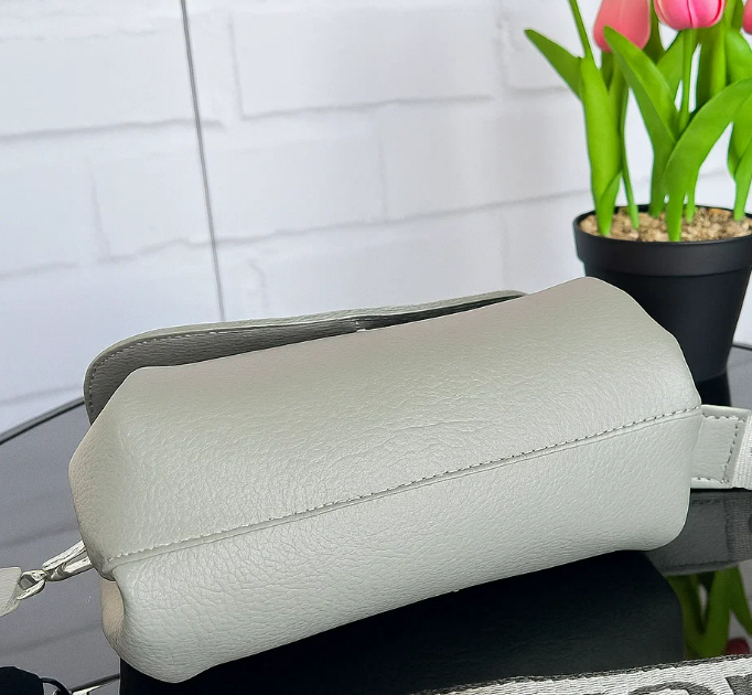 Сумка кросс-боди женская из экокожи под клапаном на магните 24х14 см (2683574763) - фото 5