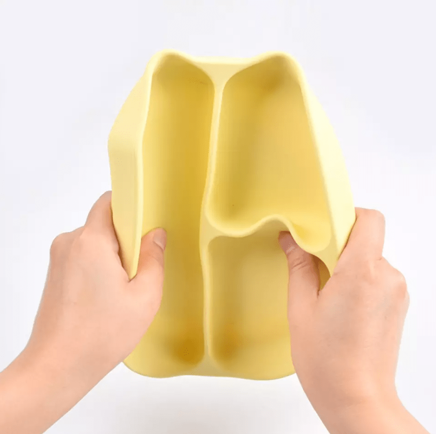 Тарілка силіконова трисекційна Лимонний (10713) - фото 9 Тарілка силіконова трисекційна Лимонний (10713) - фото 9