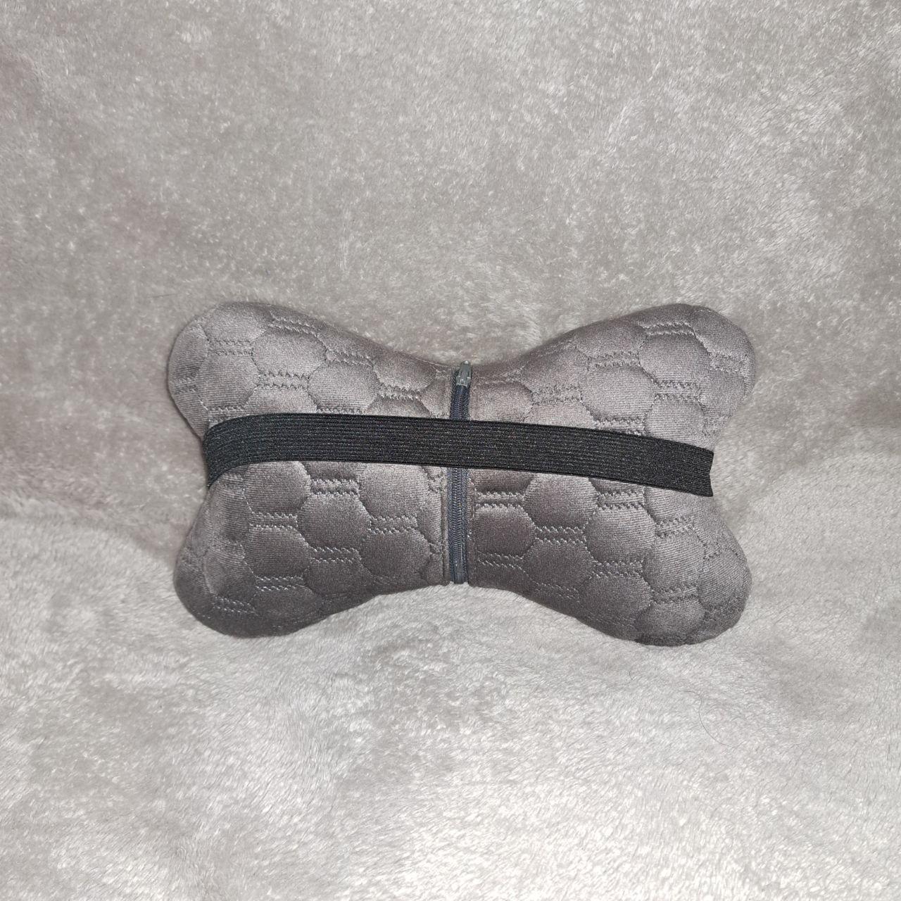 Подушка в машину Соты 27x16x8 см Серый (24167312) - фото 3