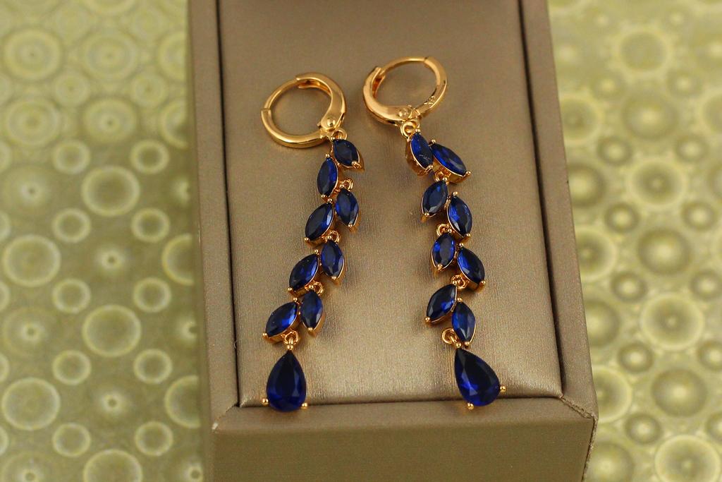 Серьги Xuping Jewelry тополиный пух с синими камнями 5,5 см Золотистый (27471743)