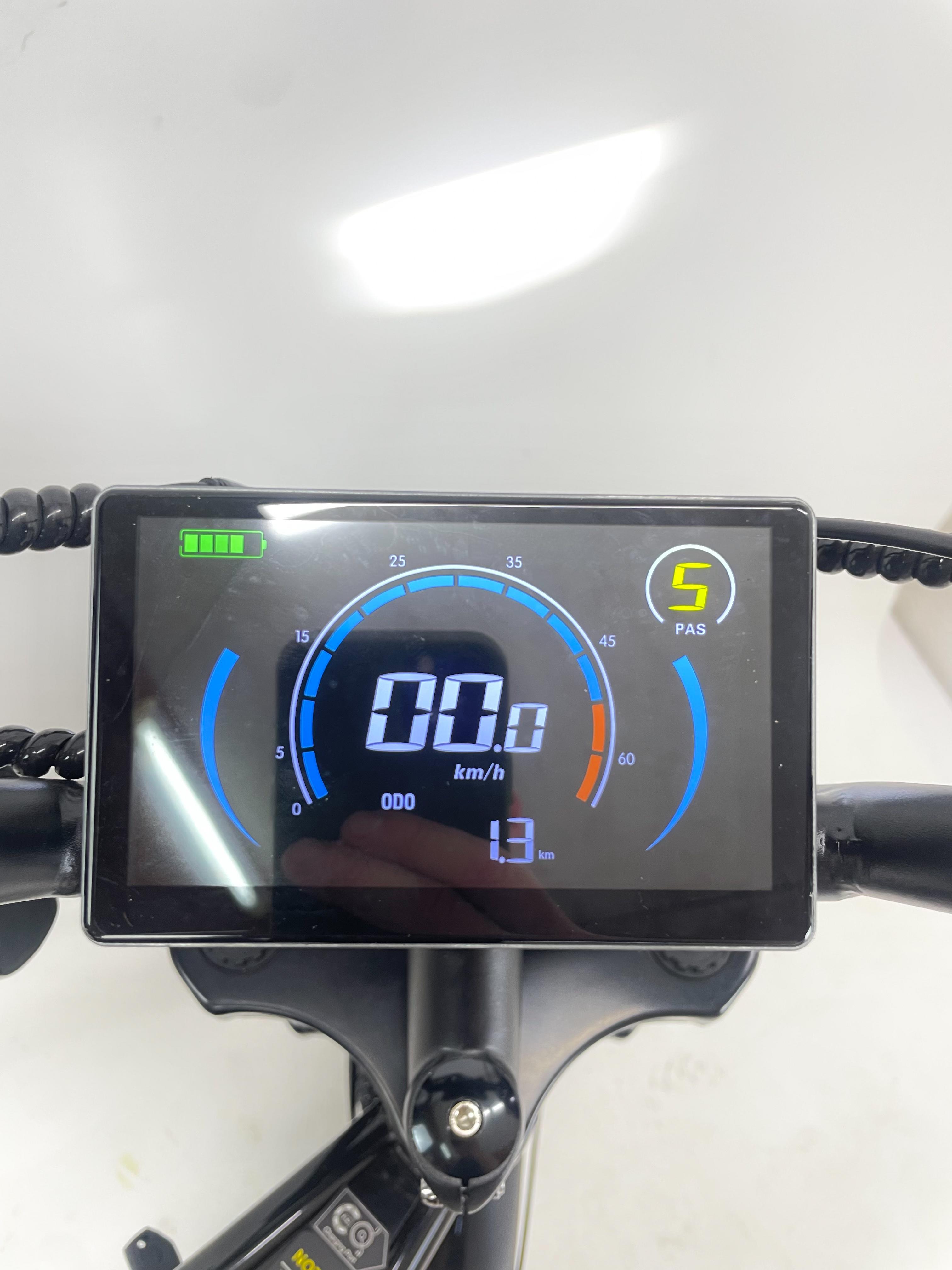 Електровелосипед Maraton Cruzzer V8 20" NEW (1000W 48V 24Ah) - фото 7 Електровелосипед Maraton Cruzzer V8 20" NEW (1000W 48V 24Ah) - фото 7