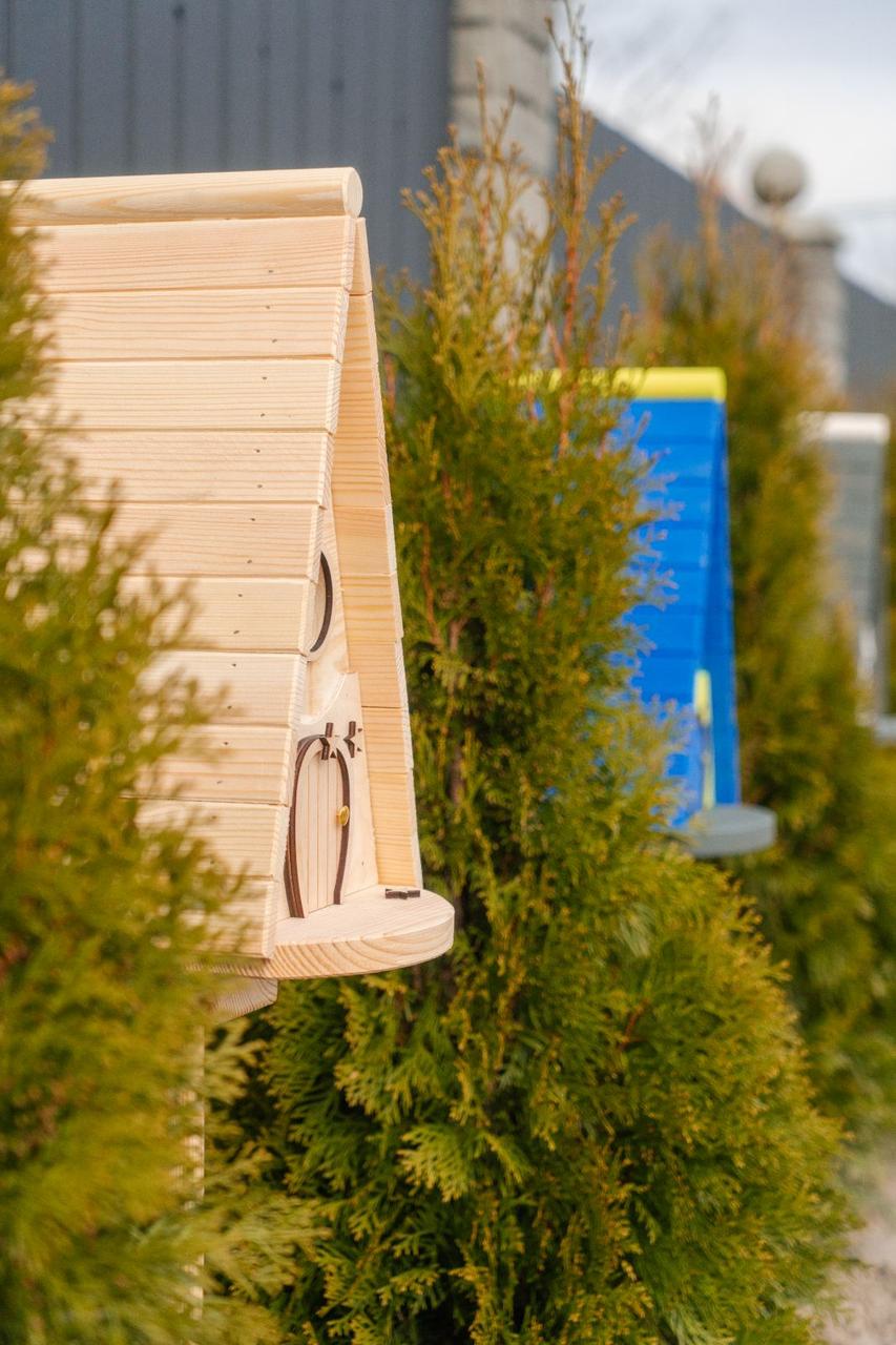 Дом для птиц Андромеда из древесины 325х290х210 мм - фото 8 Дом для птиц Андромеда из древесины 325х290х210 мм - фото 8