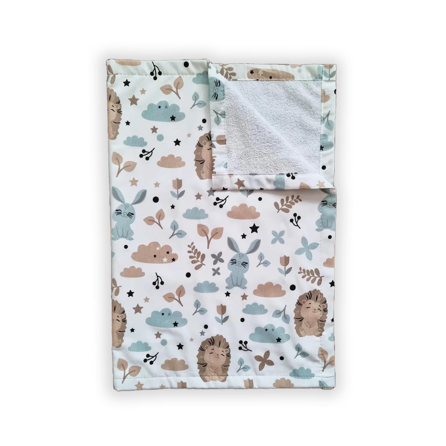 Пеленка многоразовая Ежики и зайчики №38 непромокаемая (141352)