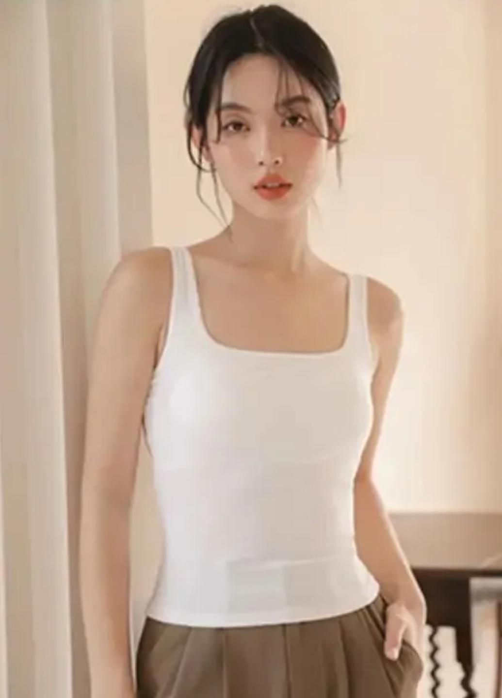 Майка женская хлопковая Comfort с вкладышами One size Белый (1864-44-03) - фото 7 Майка женская хлопковая Comfort с вкладышами One size Белый (1864-44-03) - фото 7