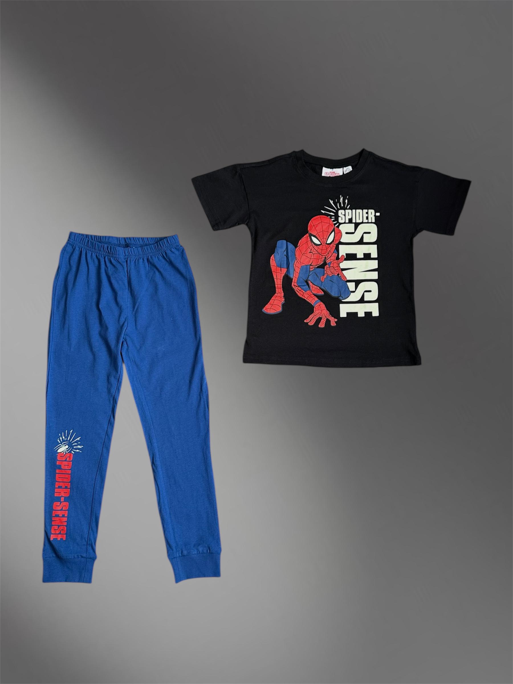 Піжама Marvel 6/8 років 122-128 см Чорно-синій Піжама Marvel 6/8 років 122-128 см Чорно-синій